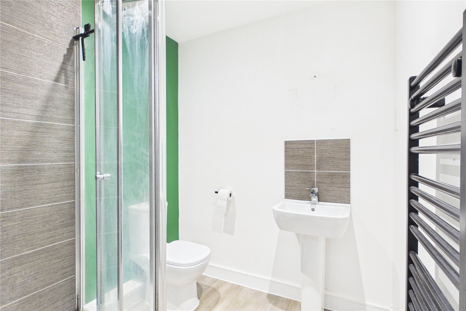 2 bedroom Flat to let in Shinfield, Reading, Berkshire
