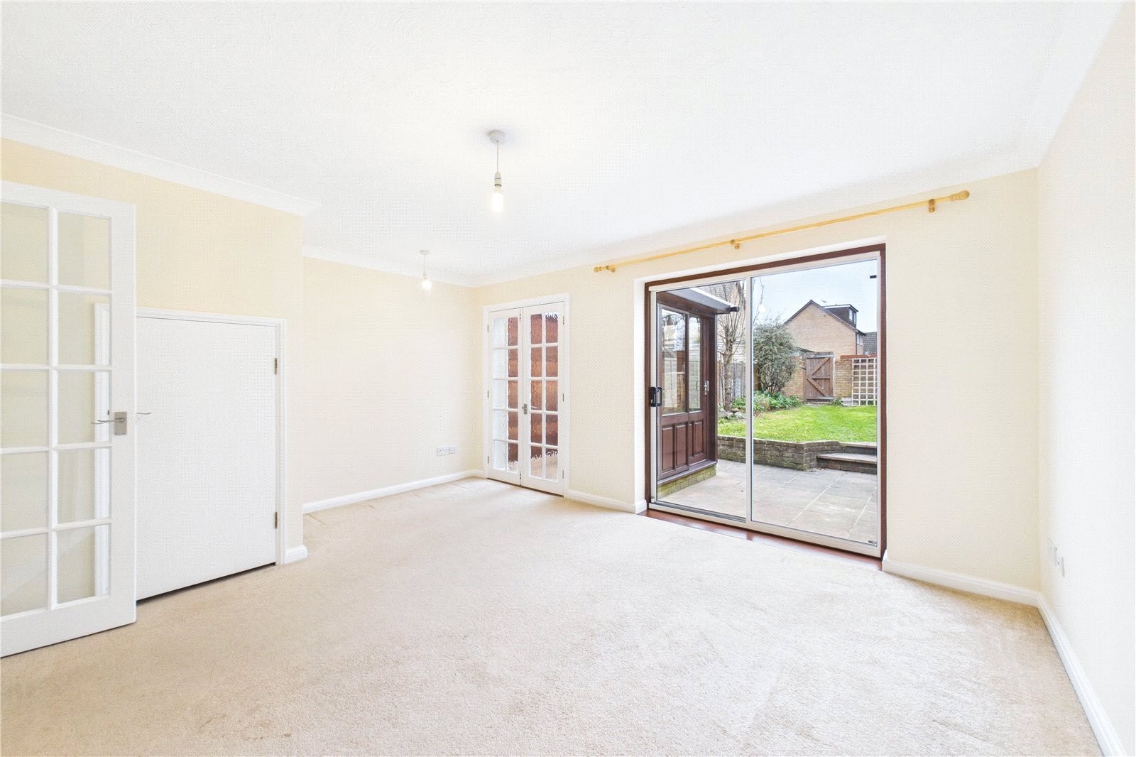2 bedroom House to let in Tadley