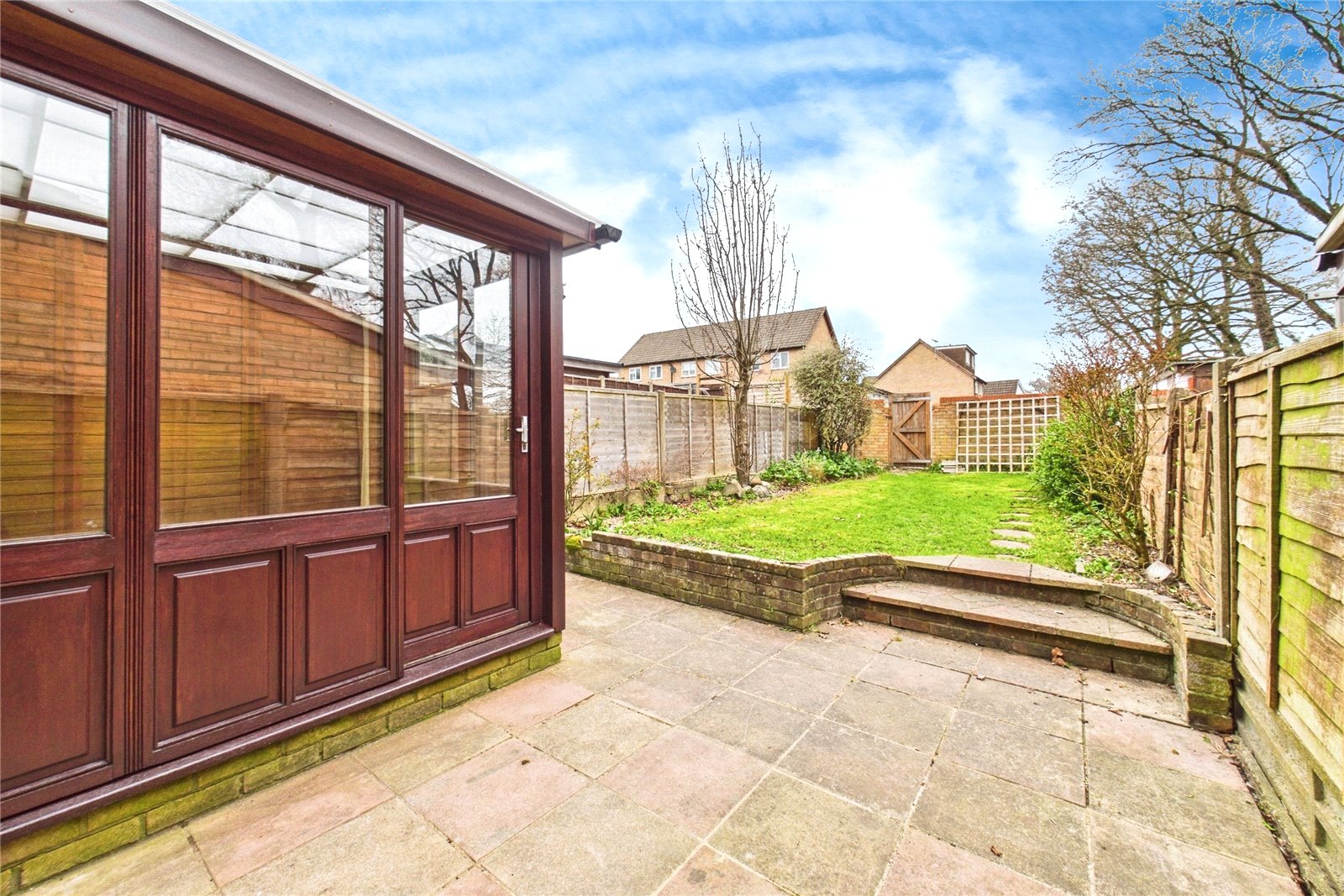 2 bedroom House to let in Tadley