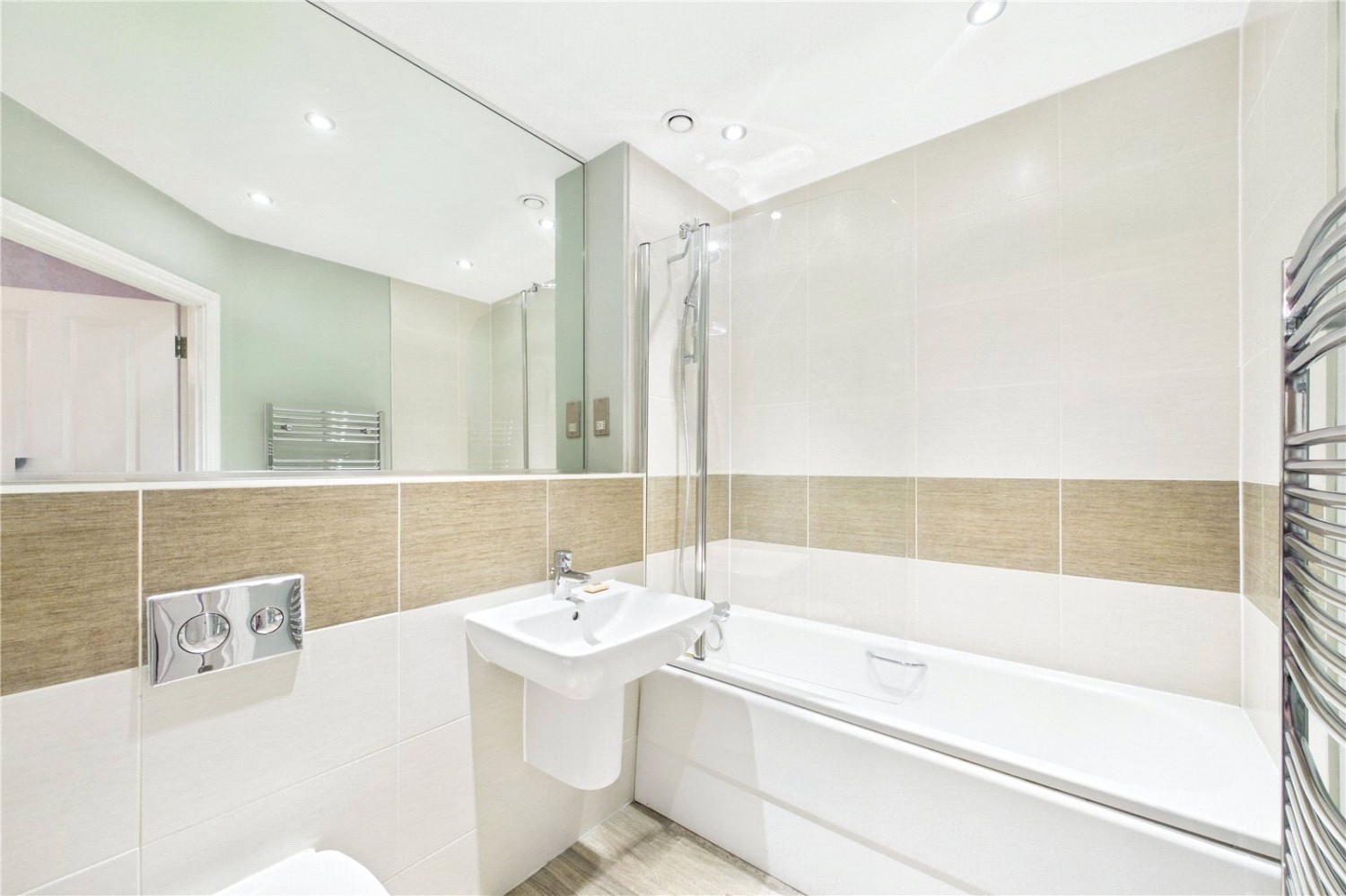 Ireland Drive, Newbury, Berkshire