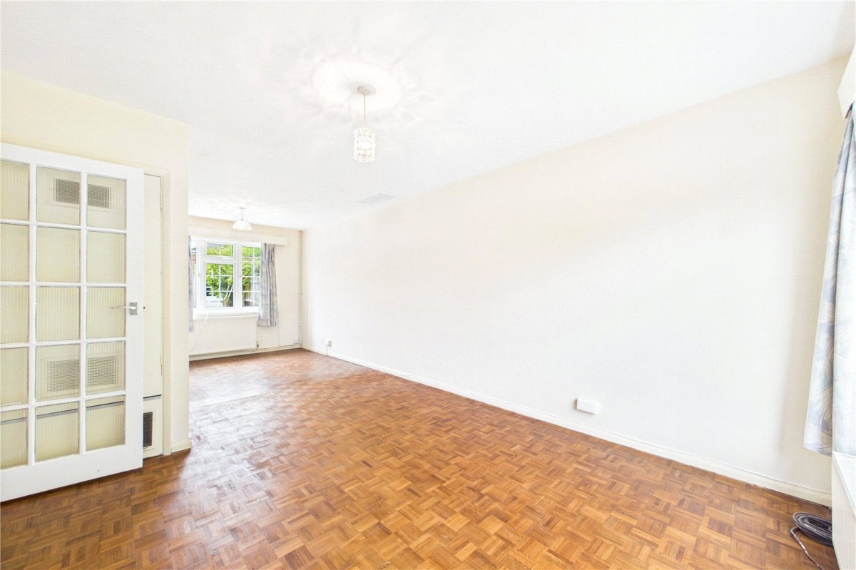 Bath Road, Reading, Berkshire