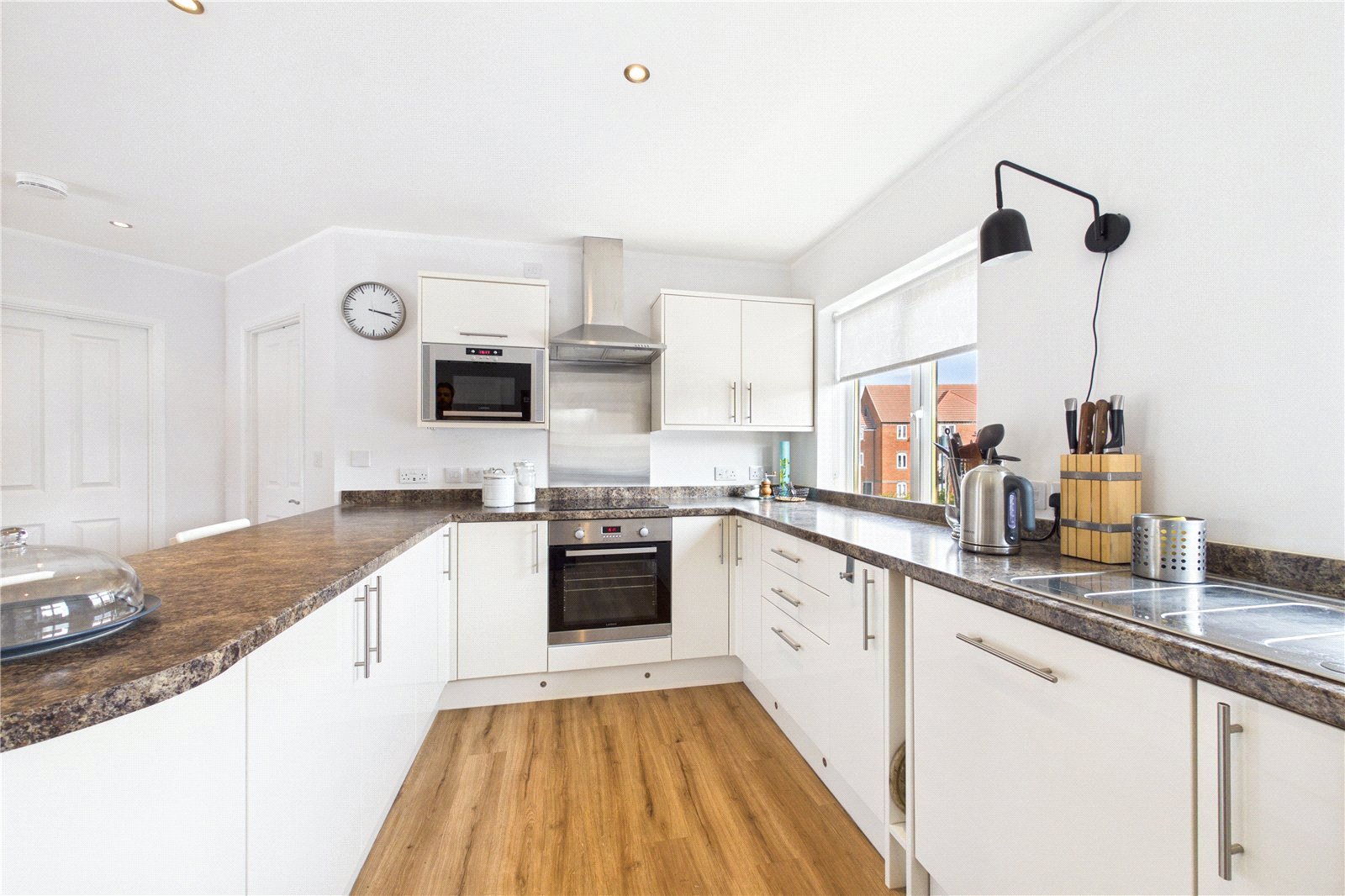 2 bedroom Flat to let in Newbury, Berkshire