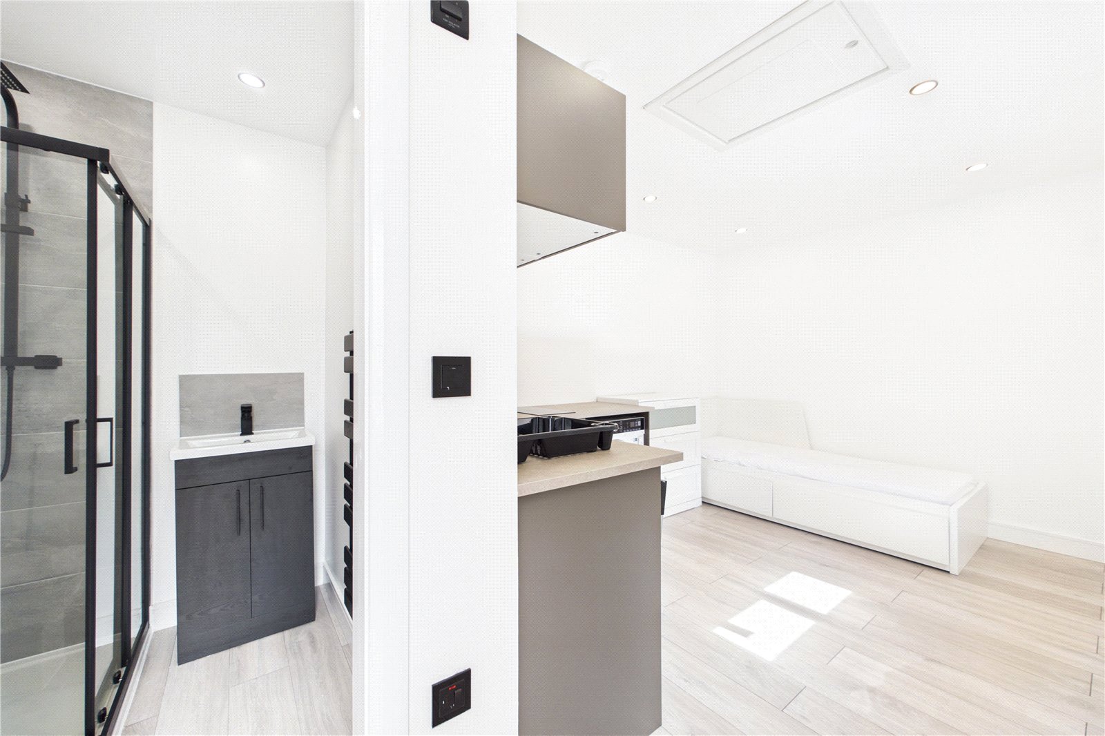1 bedroom Flat to let in Spencers Wood, Reading, Berkshire