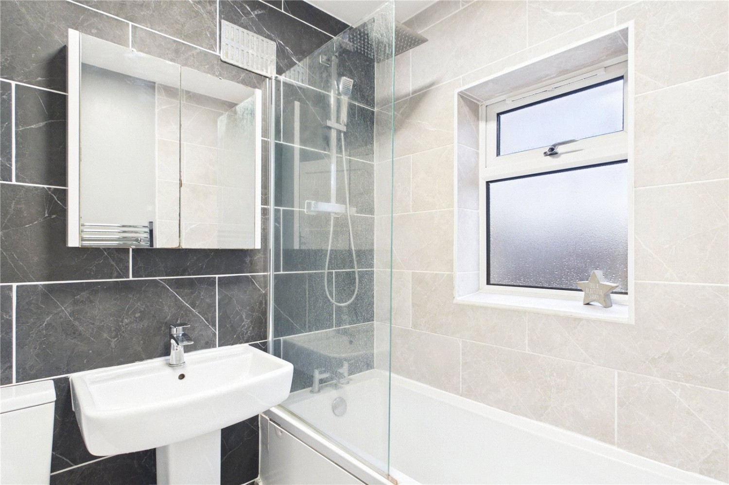 Tilehurst, Reading, Berkshire