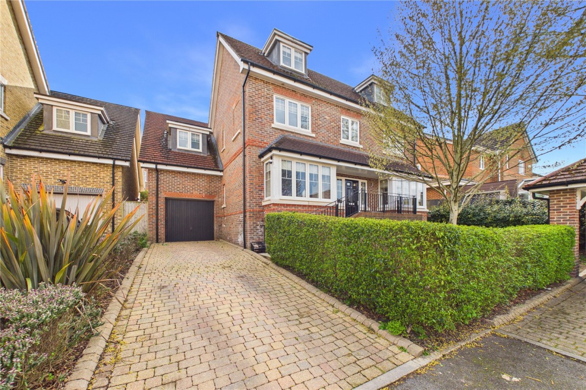 Tilehurst, Reading, Berkshire