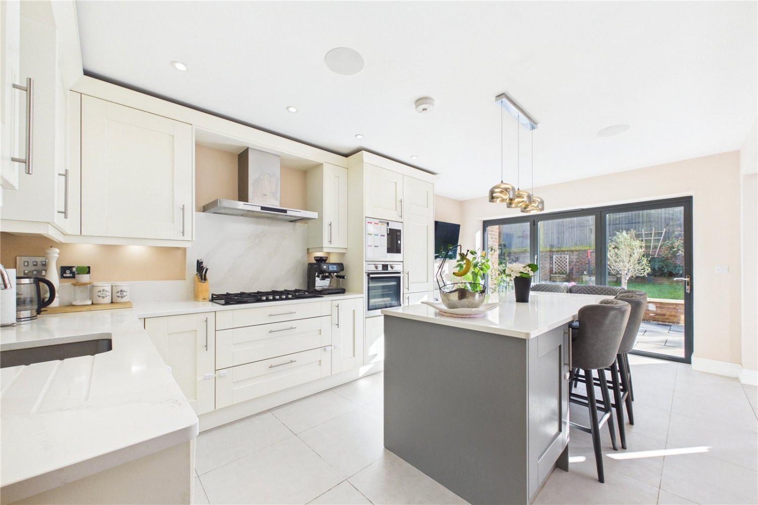 Tilehurst, Reading, Berkshire