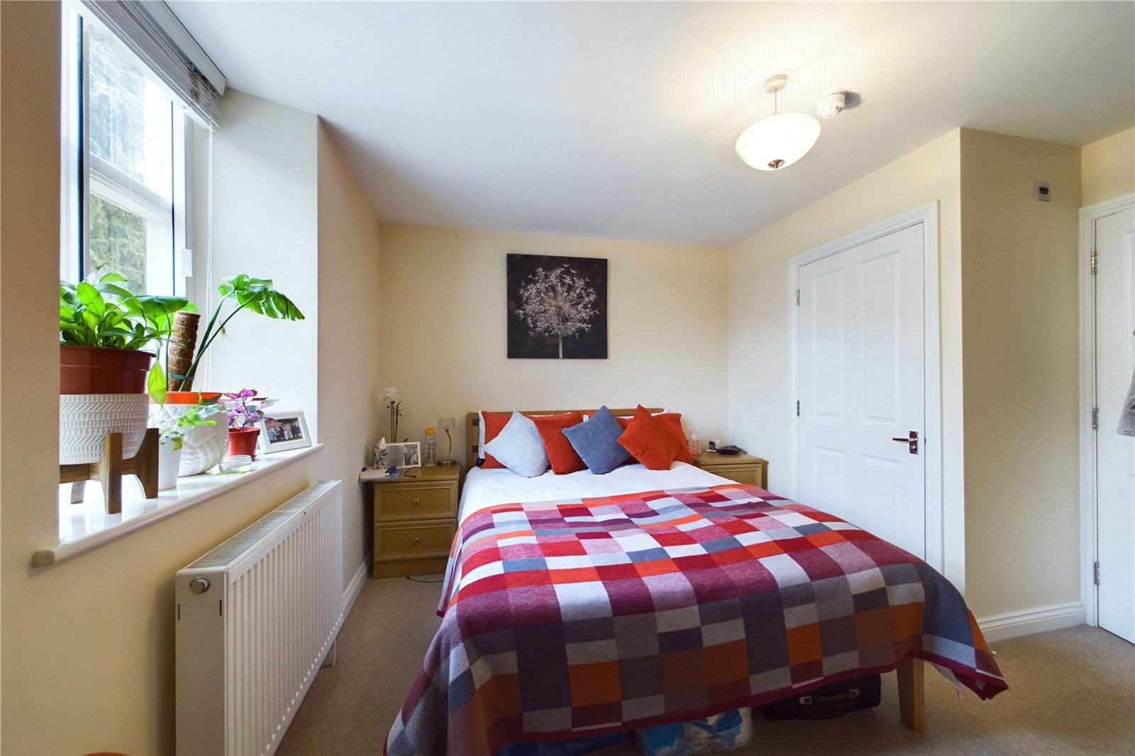 2 bedroom Flat to let in Kentwood Hill, Tilehurst, Reading