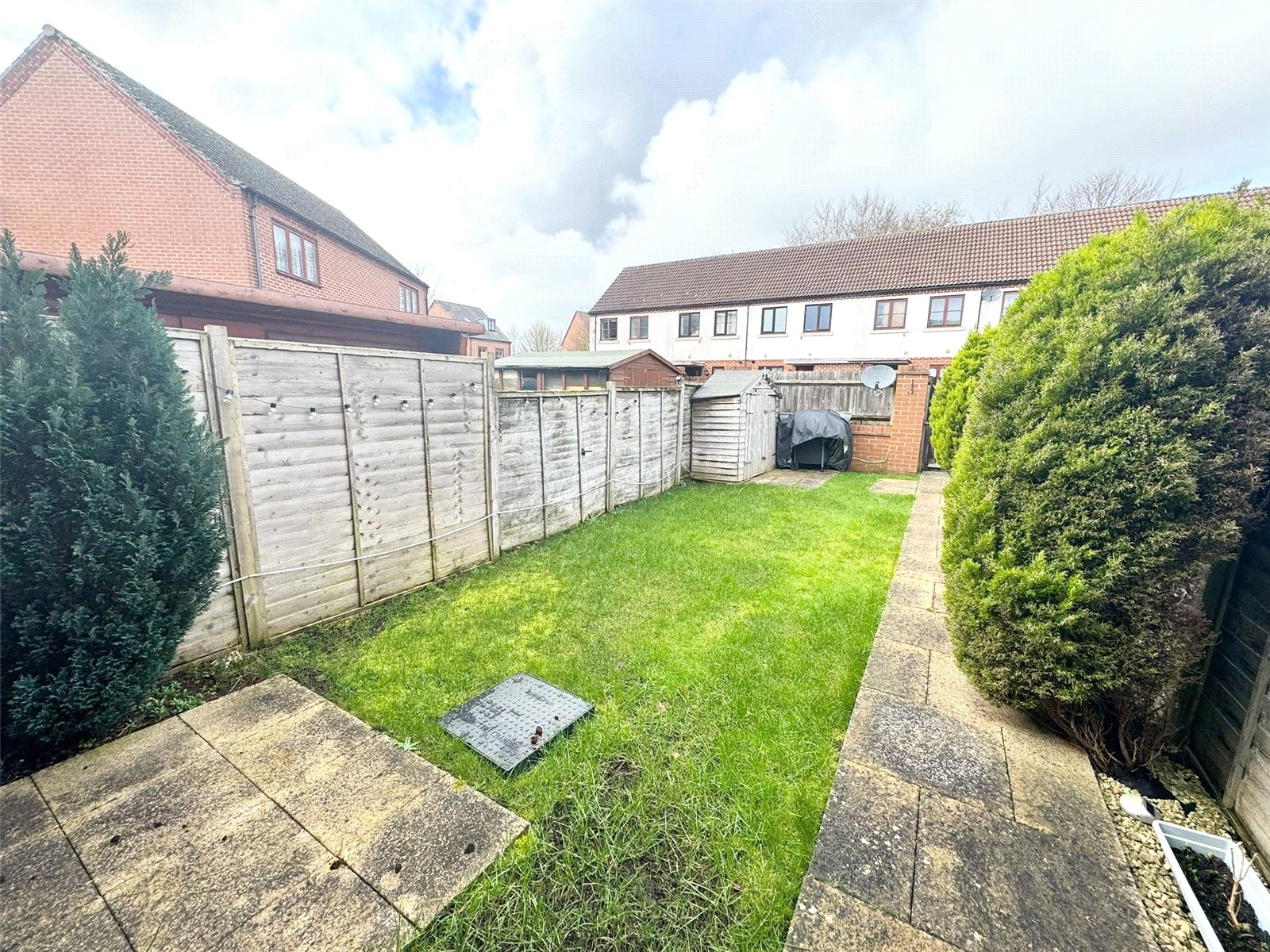 2 bedroom House to let in Basingstoke, Hampshire
