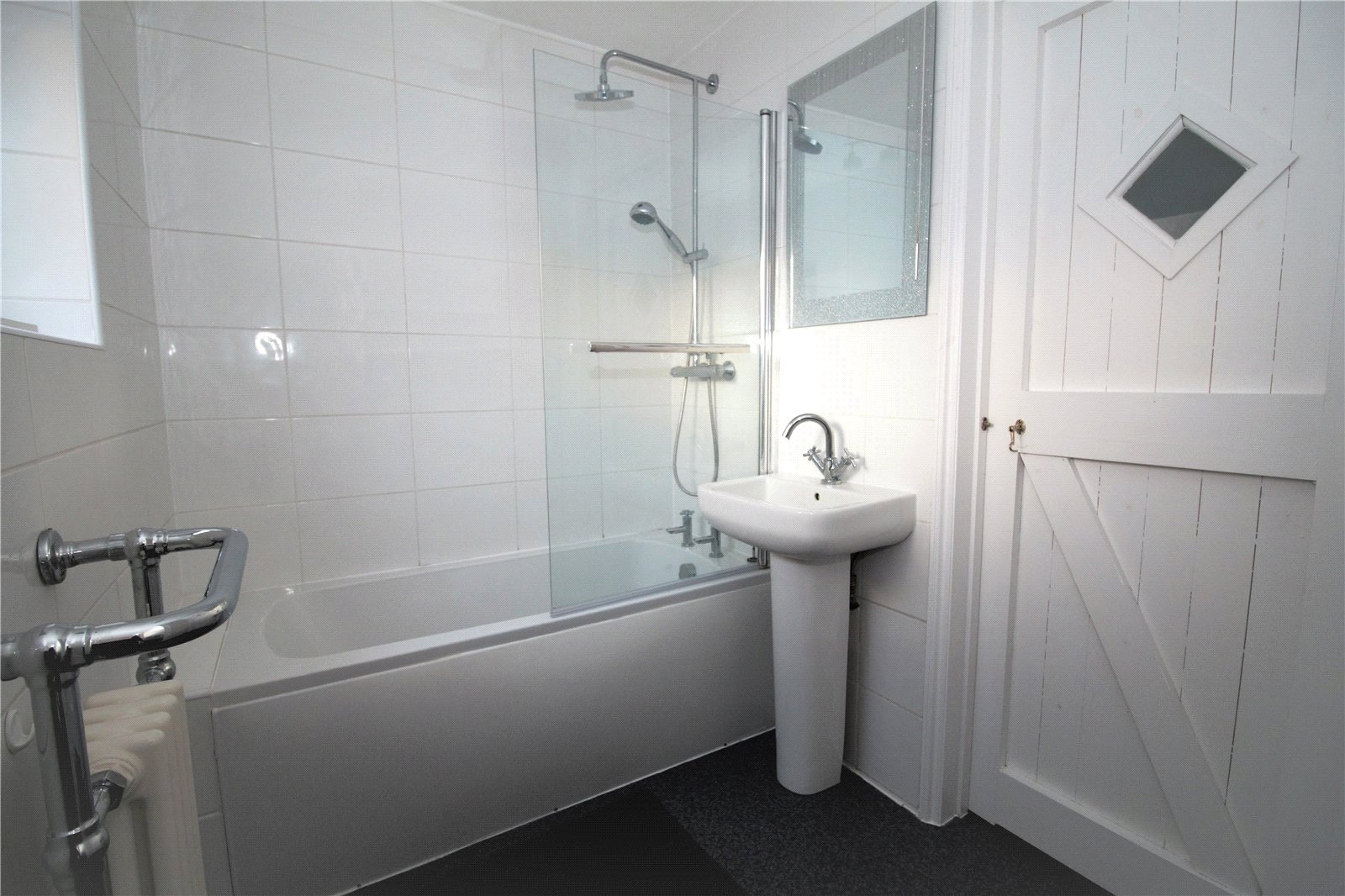 1 bedroom Flat to let in Alexandra Road, Basingstoke, Hampshire