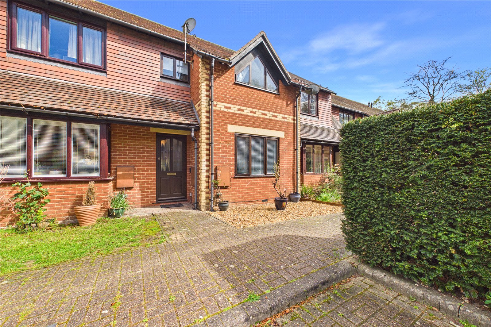 2 bedroom House to let in Mortimer, Reading