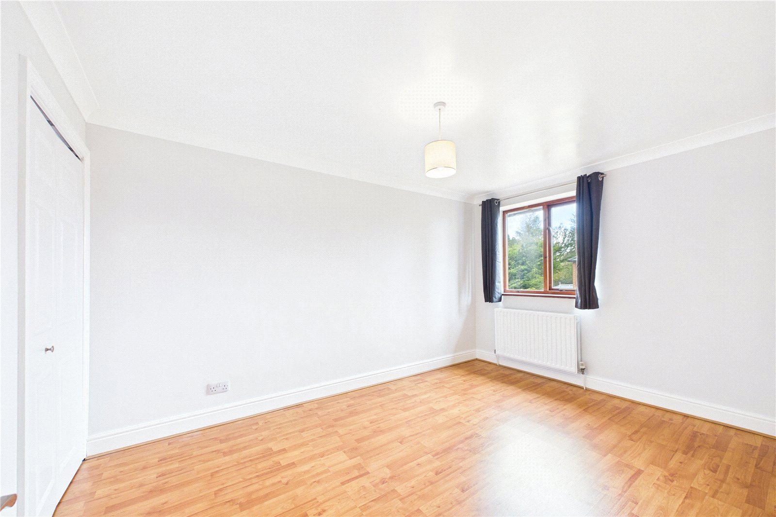 2 bedroom House to let in Mortimer, Reading