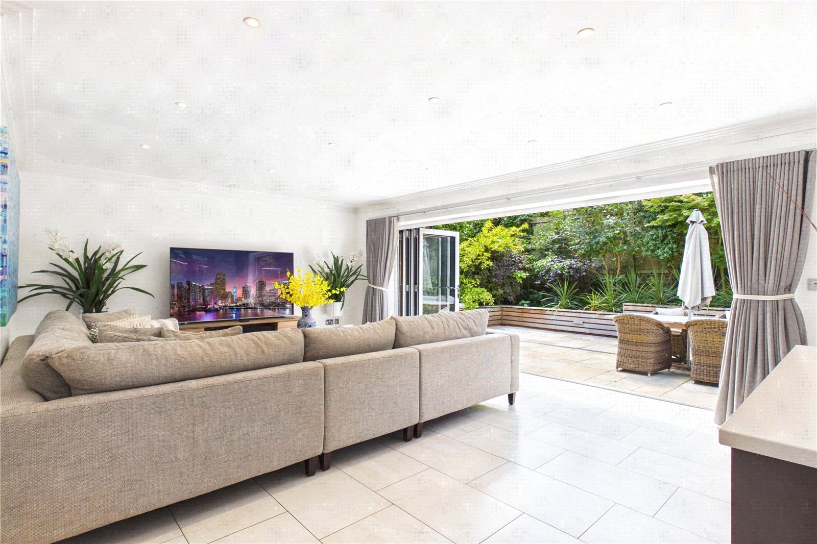 4 bedroom House to let in Pangbourne, Reading, Berkshire