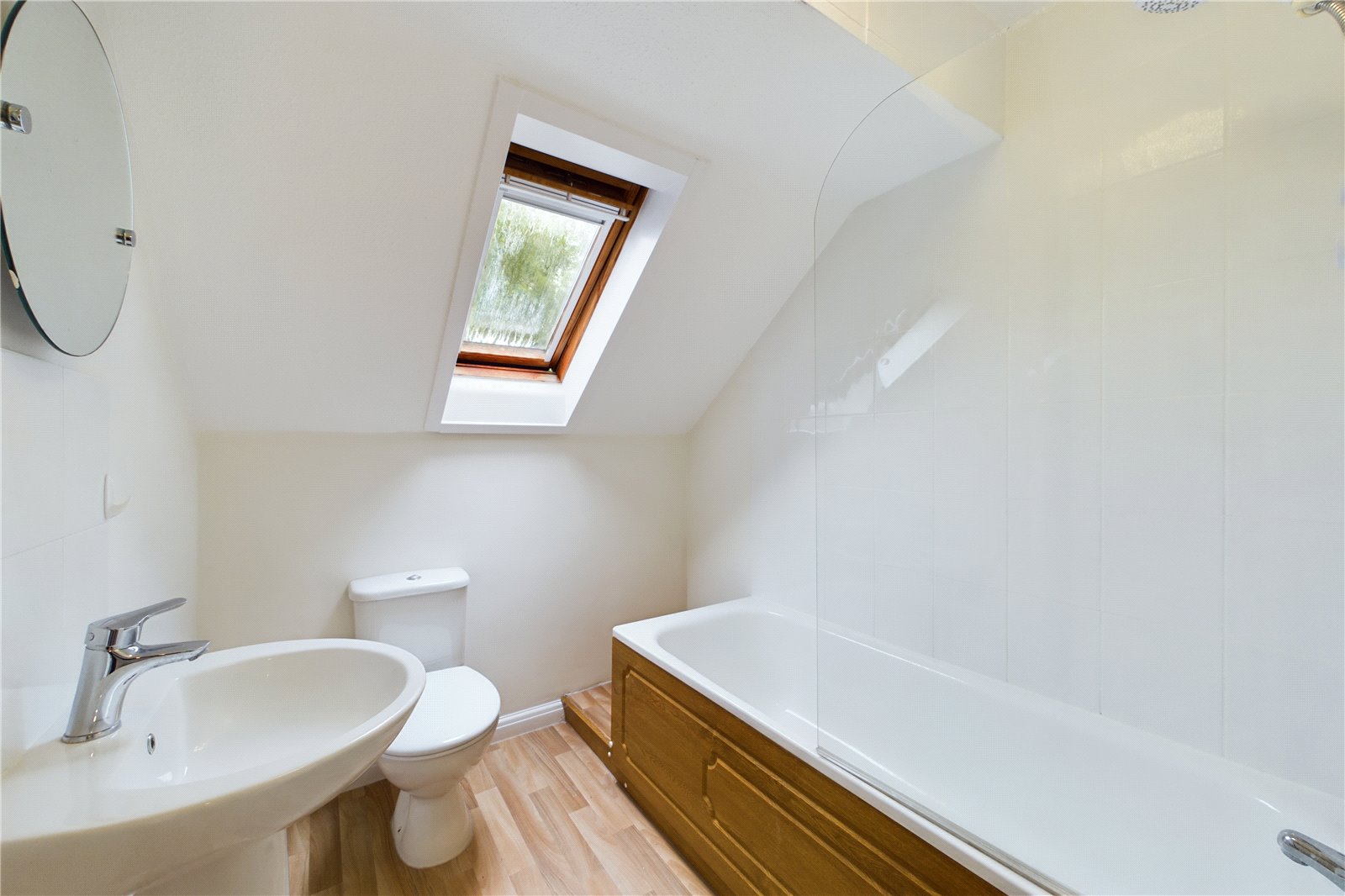 3 bedroom House to let in Spencers Wood, Berkshire