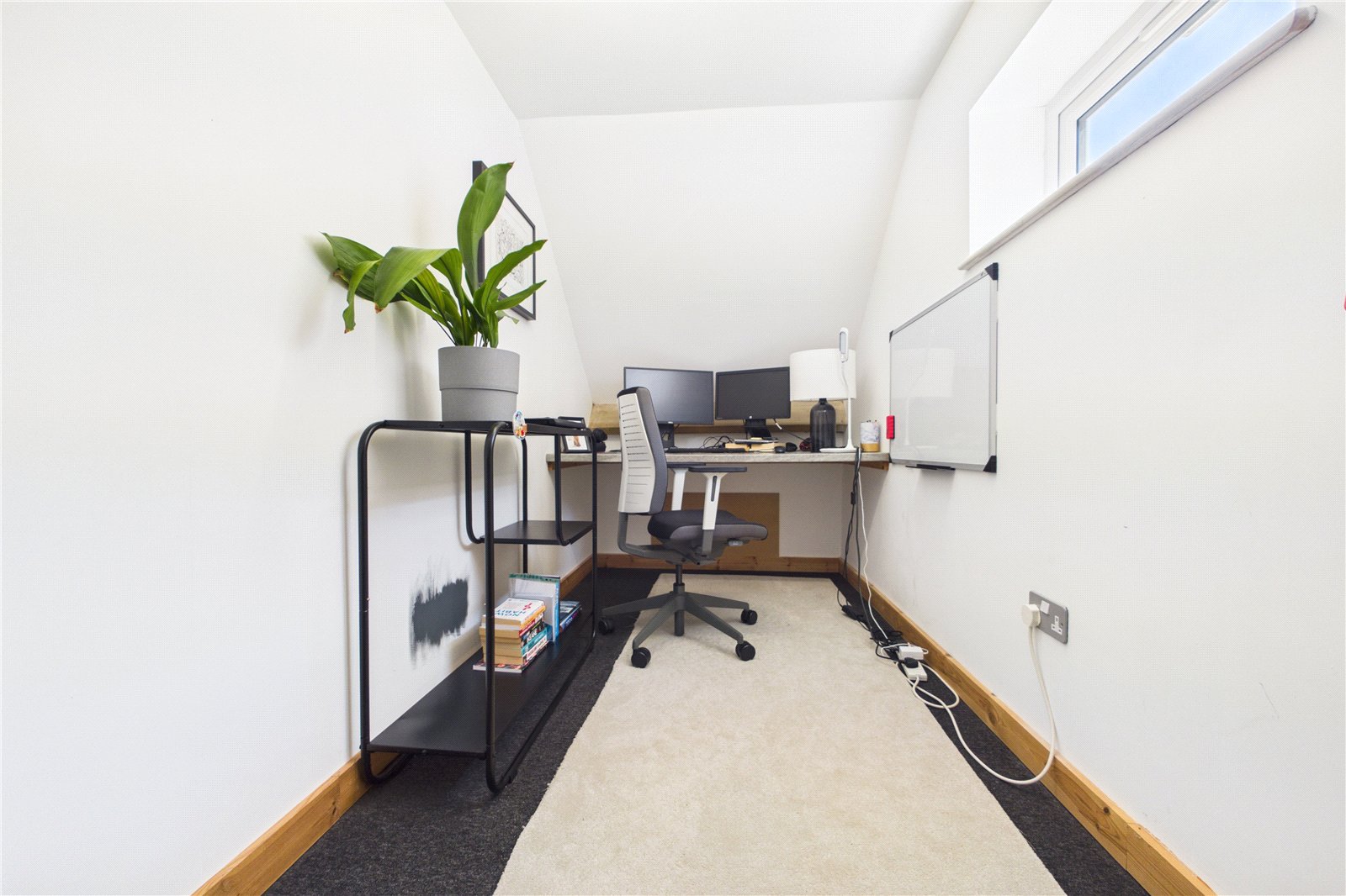 3 bedroom House for sale in Three Mile Cross, Reading
