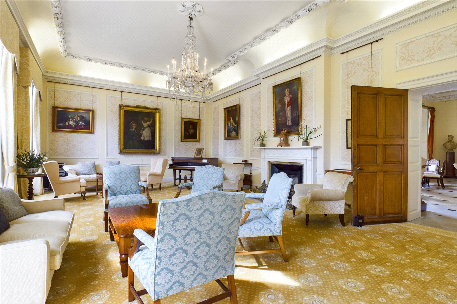 2 bedroom Flat for sale in Swallowfield, Reading, Berkshire