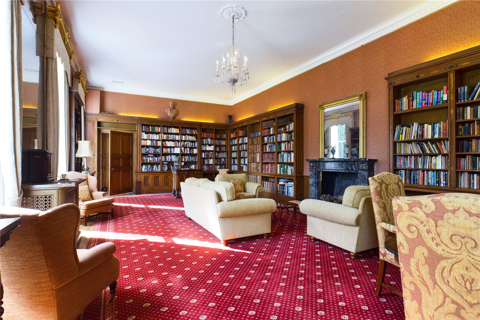 2 bedroom Flat for sale in Swallowfield, Reading, Berkshire