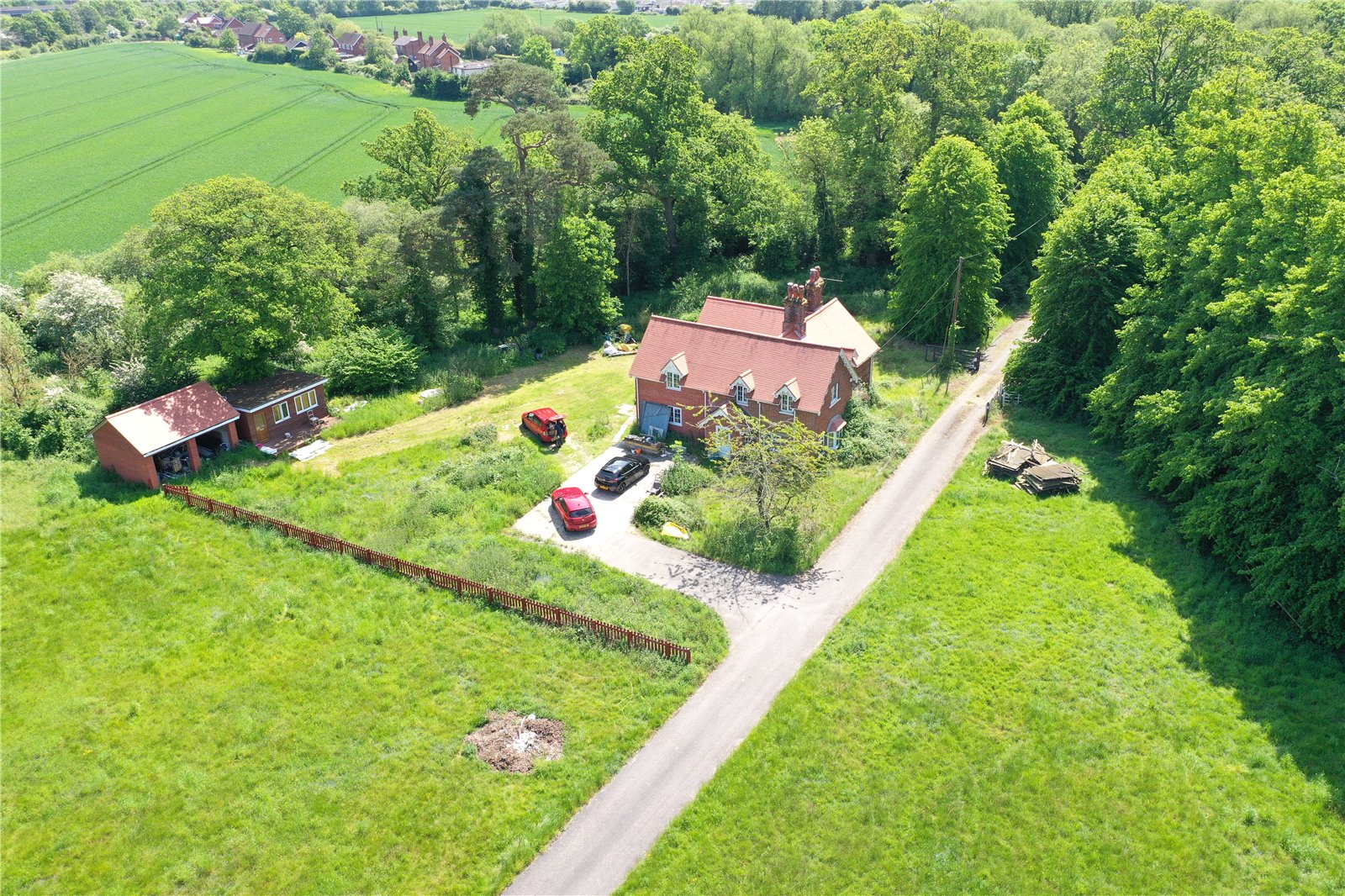 5 bedroom House for sale in Three Mile Cross, Reading, Berkshire