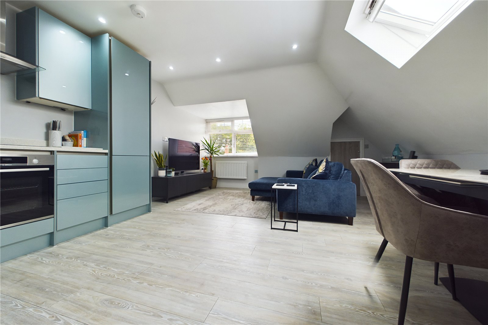 2 bedroom Flat for sale in Spencers Wood, Reading, Berkshire