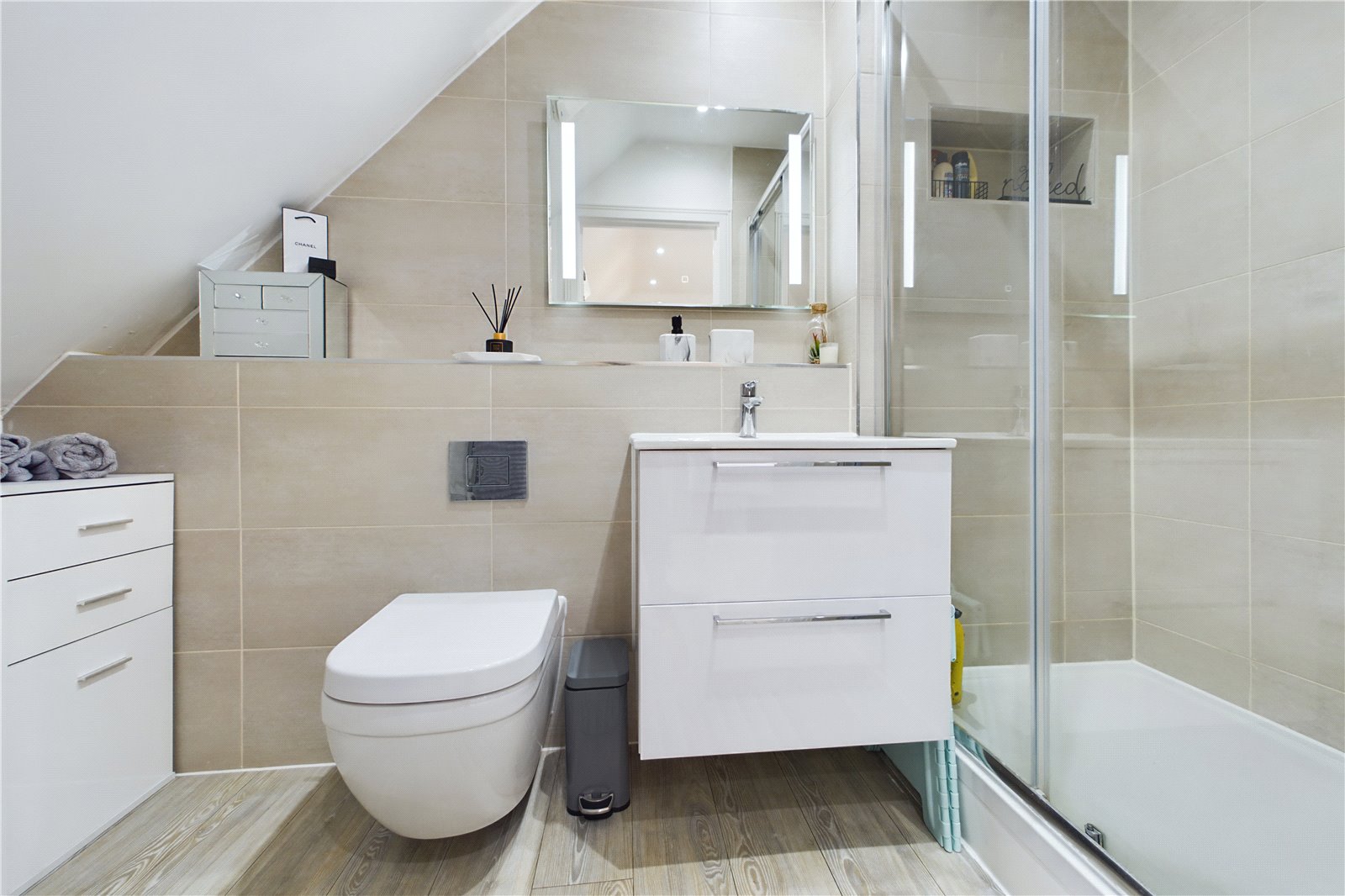 2 bedroom Flat for sale in Spencers Wood, Reading, Berkshire