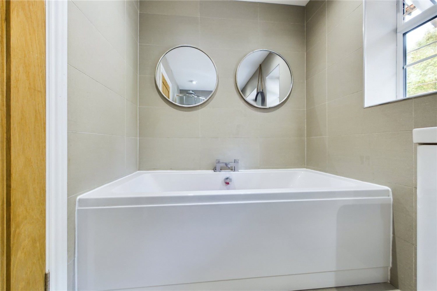 Upper Basildon, Reading, Berkshire