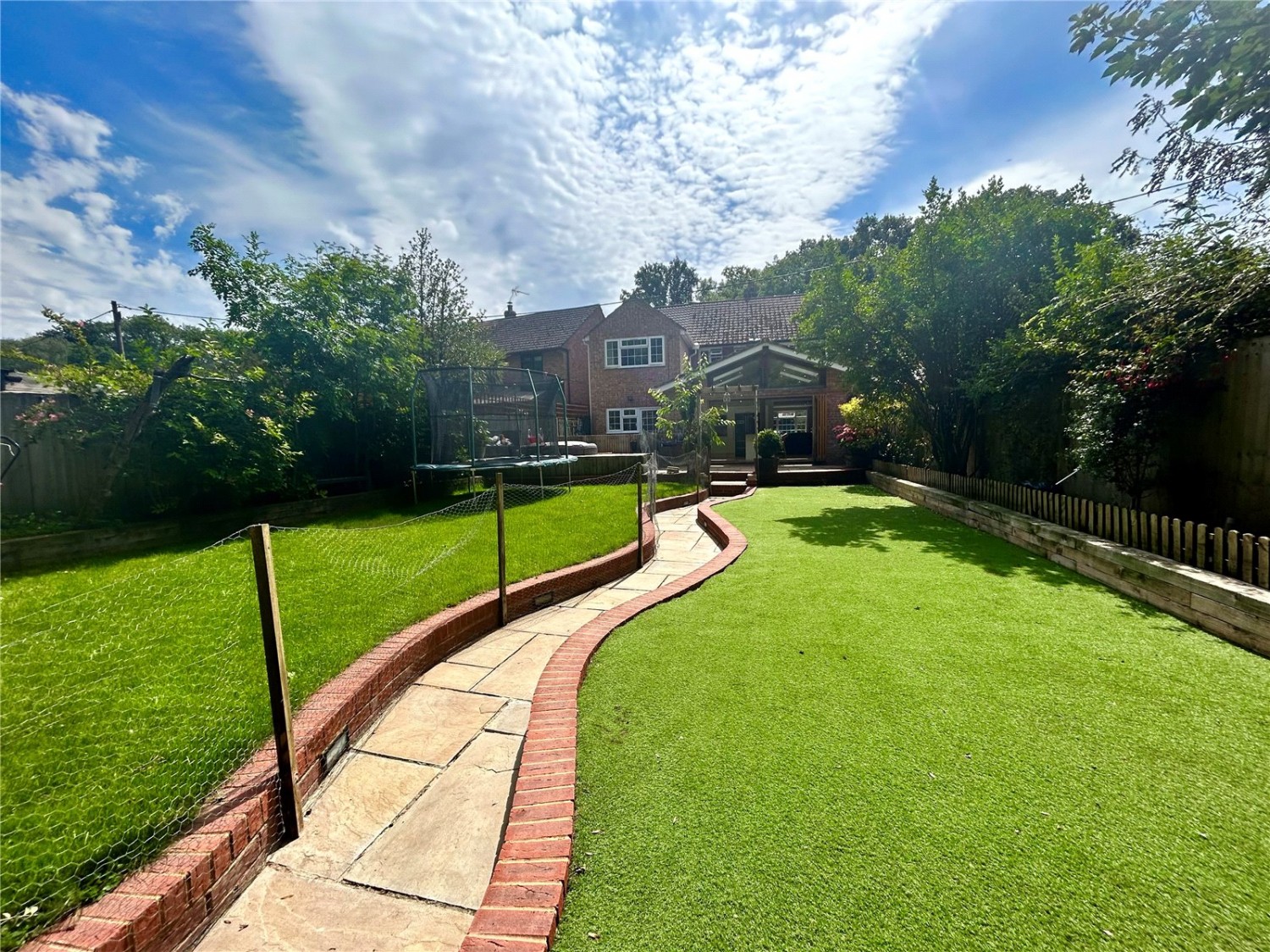 Upper Basildon, Reading, Berkshire