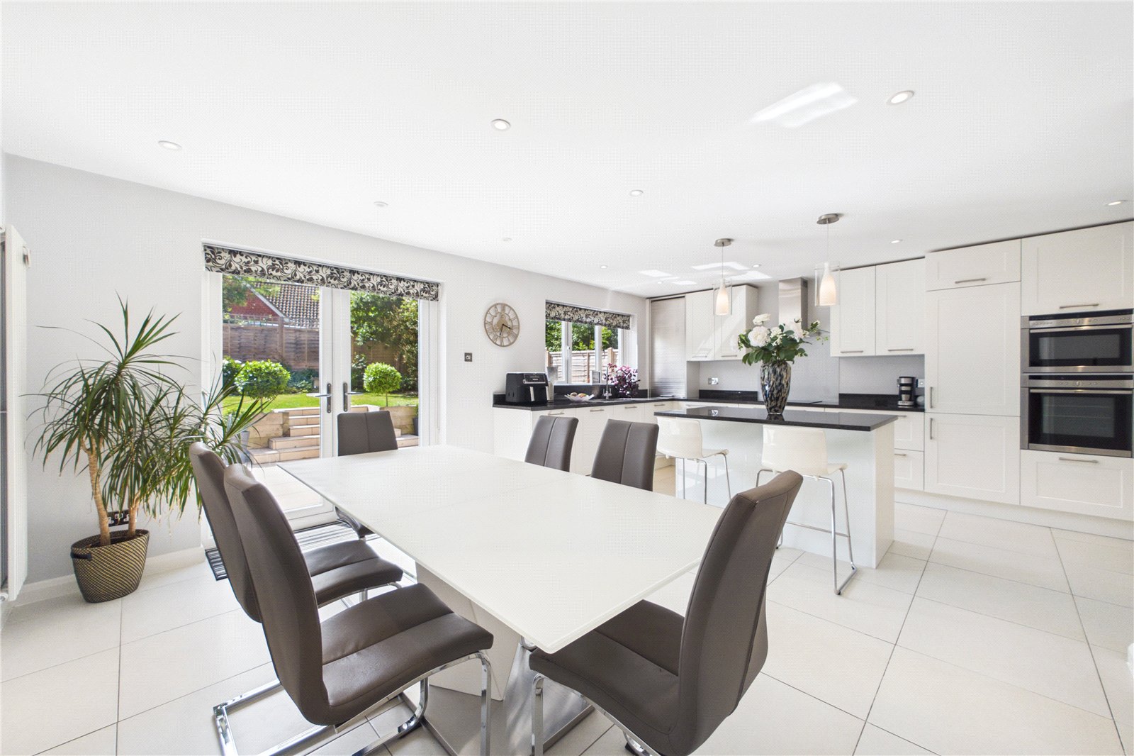 5 bedroom House for sale in Spencers Wood, Reading, Berkshire