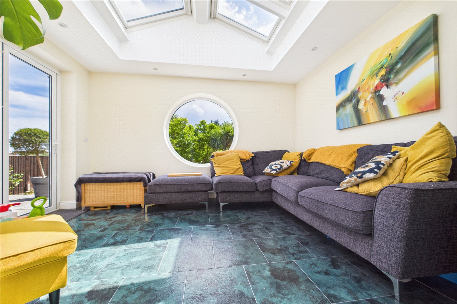 5 bedroom House for sale in Tilehurst, Reading, Berkshire