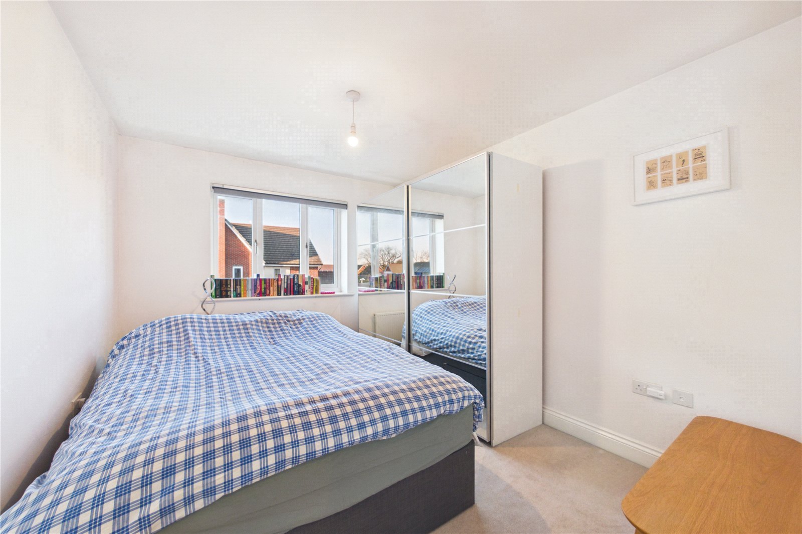 2 bedroom Flat for sale in Spencers Wood, Reading, Berkshire
