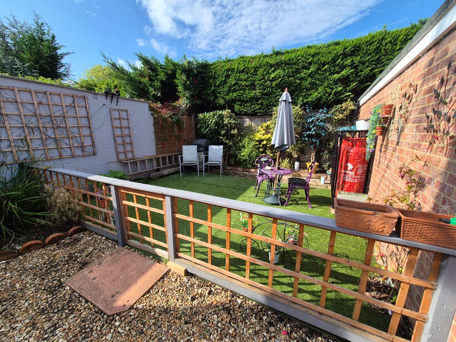 2 bedroom Flat for sale in Riseley, Reading, Berkshire