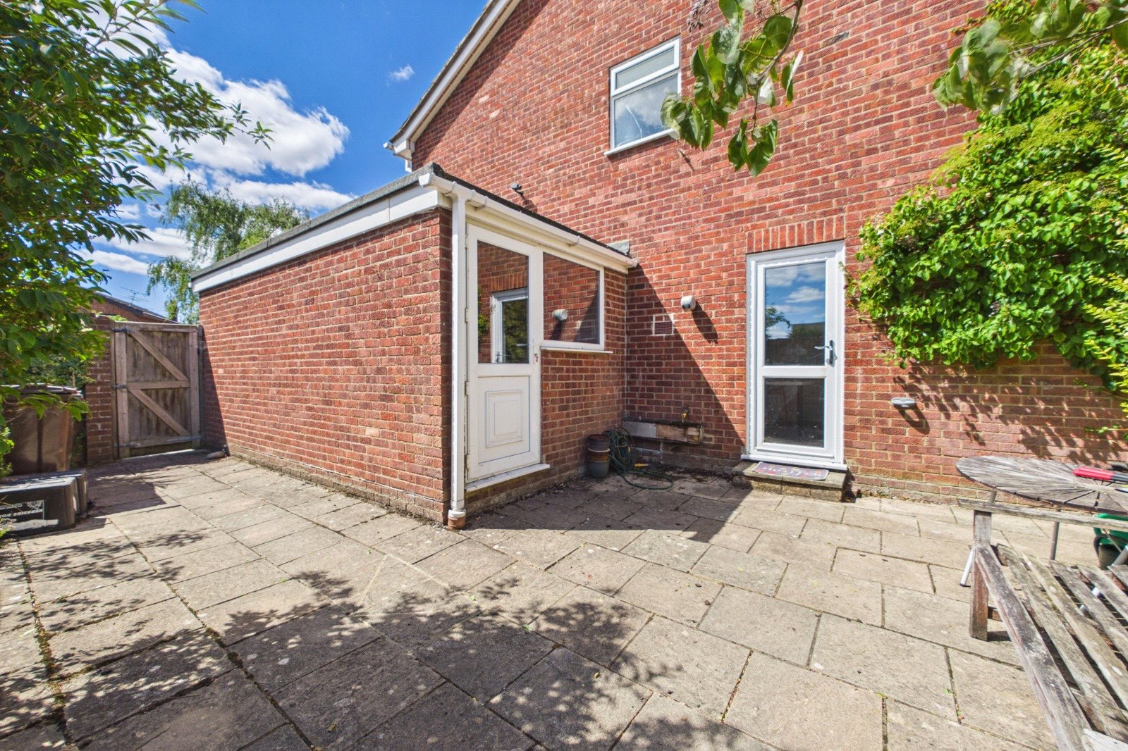 4 bedroom House for sale in Spencers Wood, Reading, Berkshire