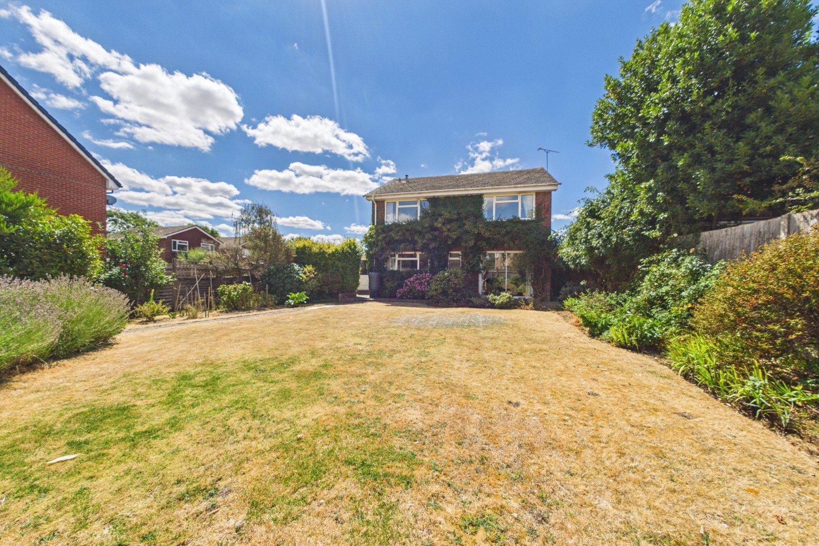 4 bedroom House for sale in Spencers Wood, Reading, Berkshire