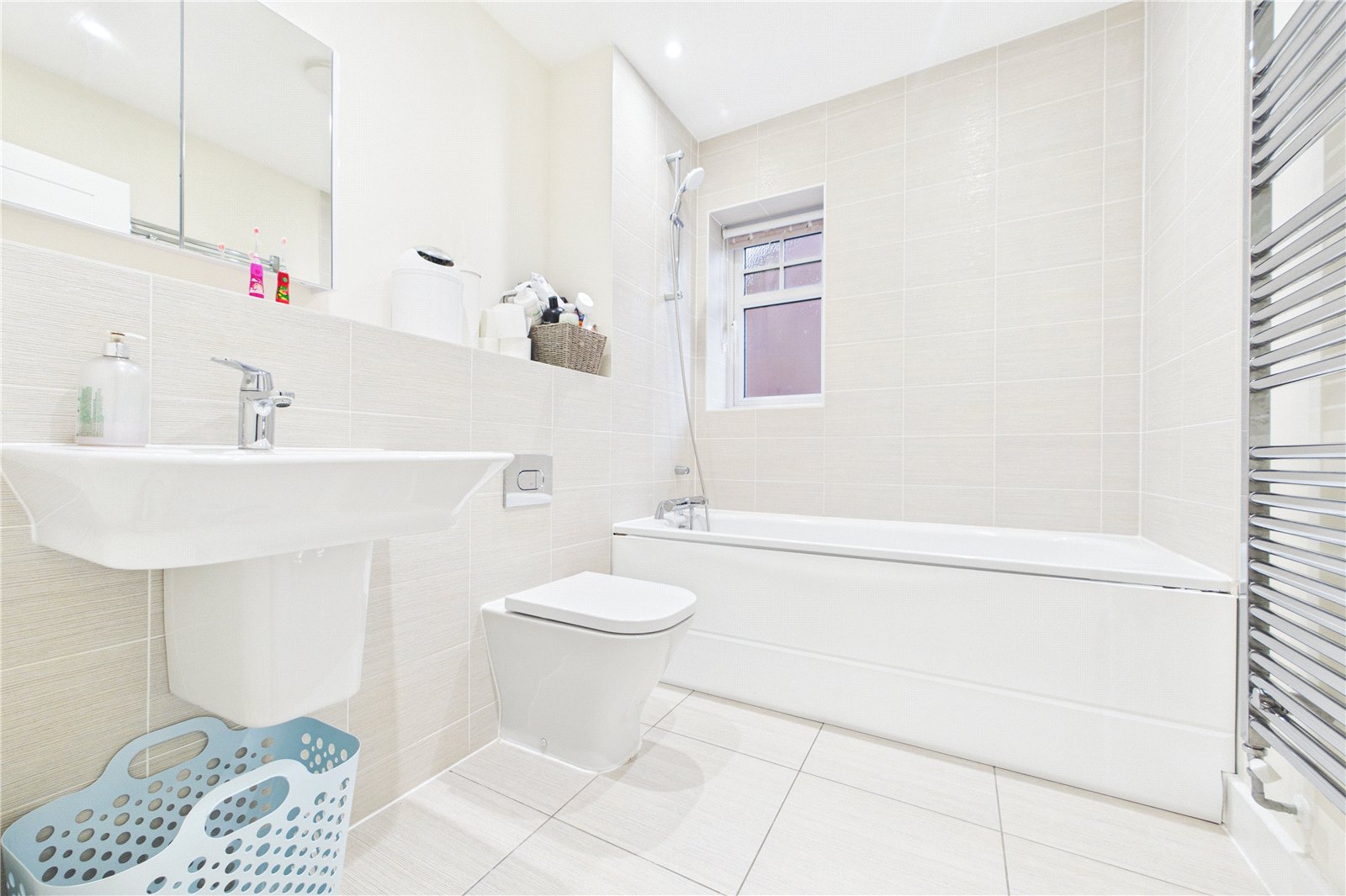 4 bedroom House for sale in Spencers Wood, Reading, Berkshire