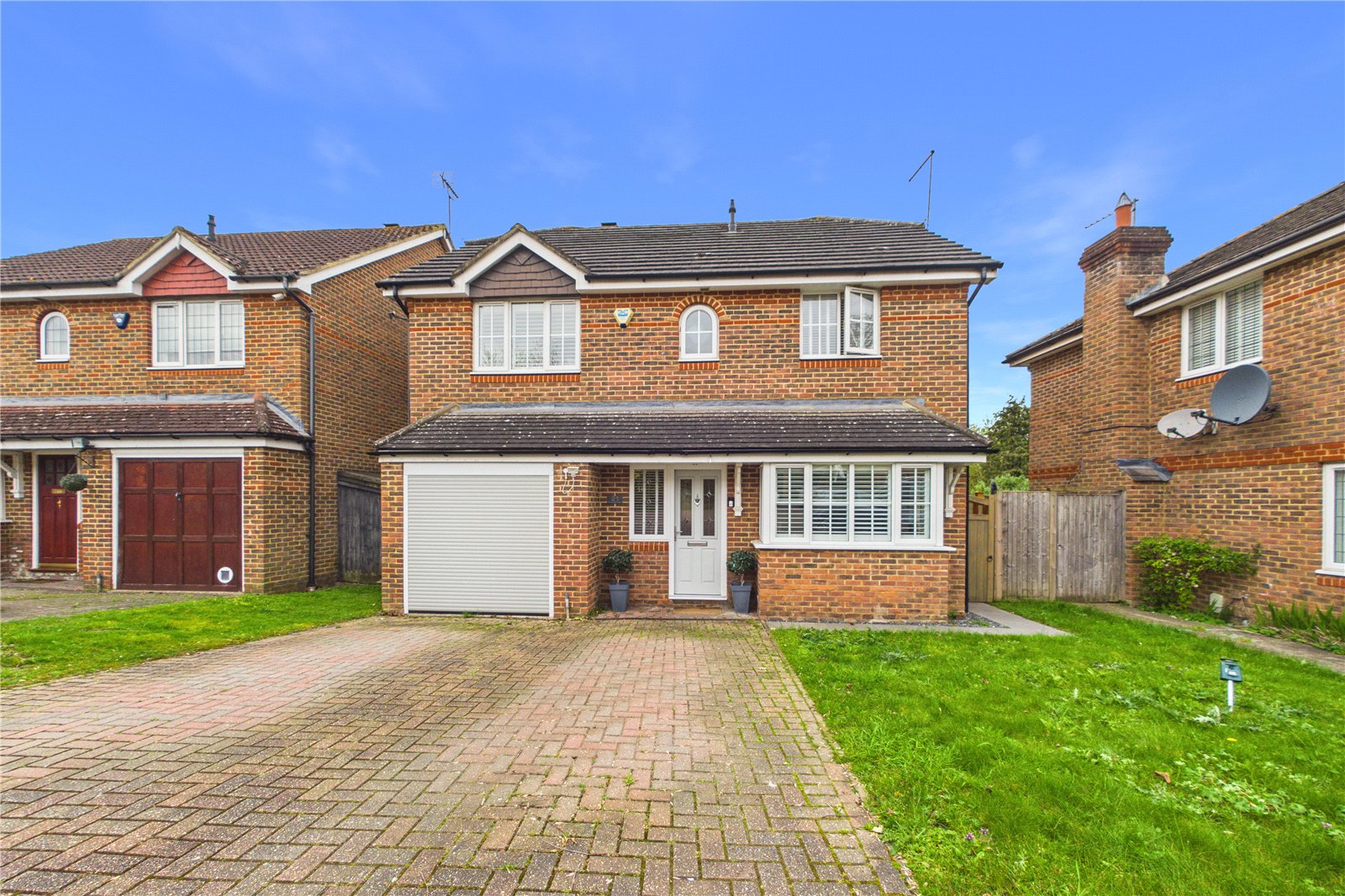 4 bedroom House for sale in Three Mile Cross, Reading, Berkshire