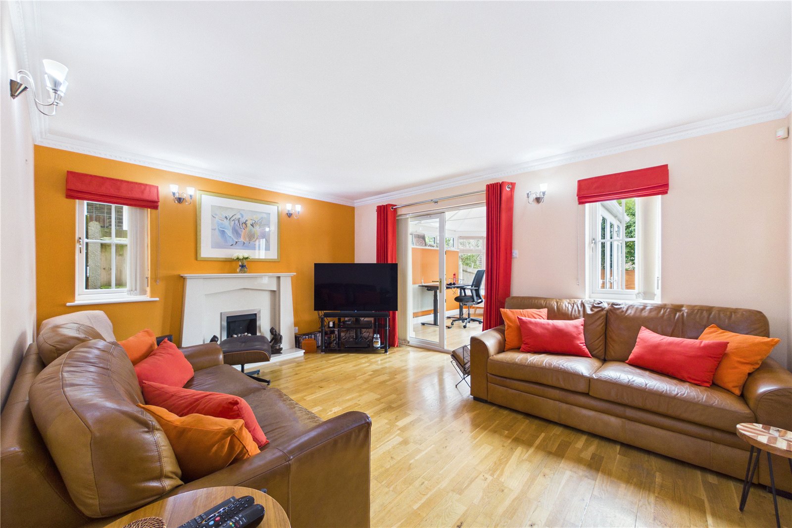 4 bedroom House for sale in Three Mile Cross, Reading, Berkshire