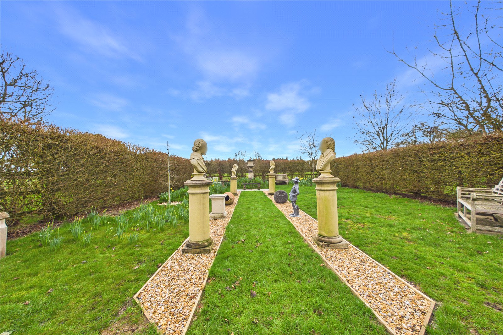 5 bedroom House for sale in Swallowfield, Reading, Berkshire
