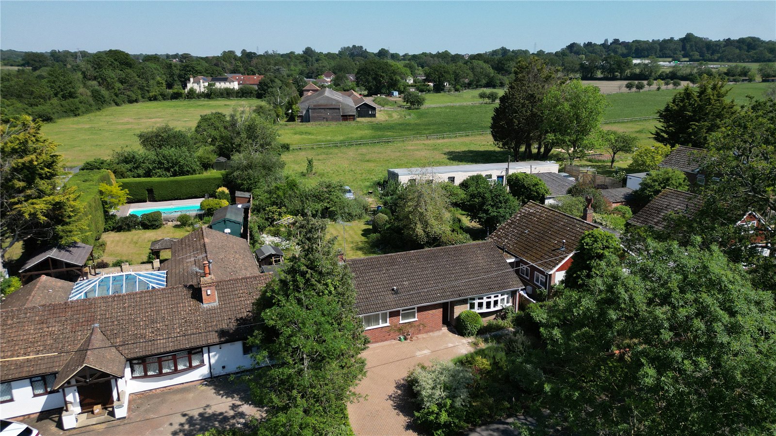 3 bedroom Bungalow for sale in Arborfield, Reading, Berkshire