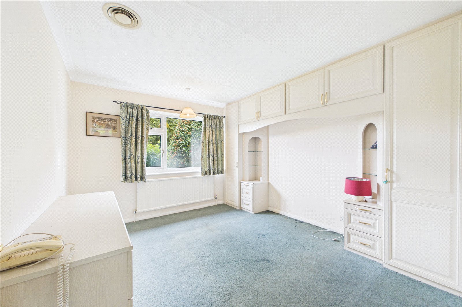 3 bedroom Bungalow for sale in Arborfield, Reading, Berkshire