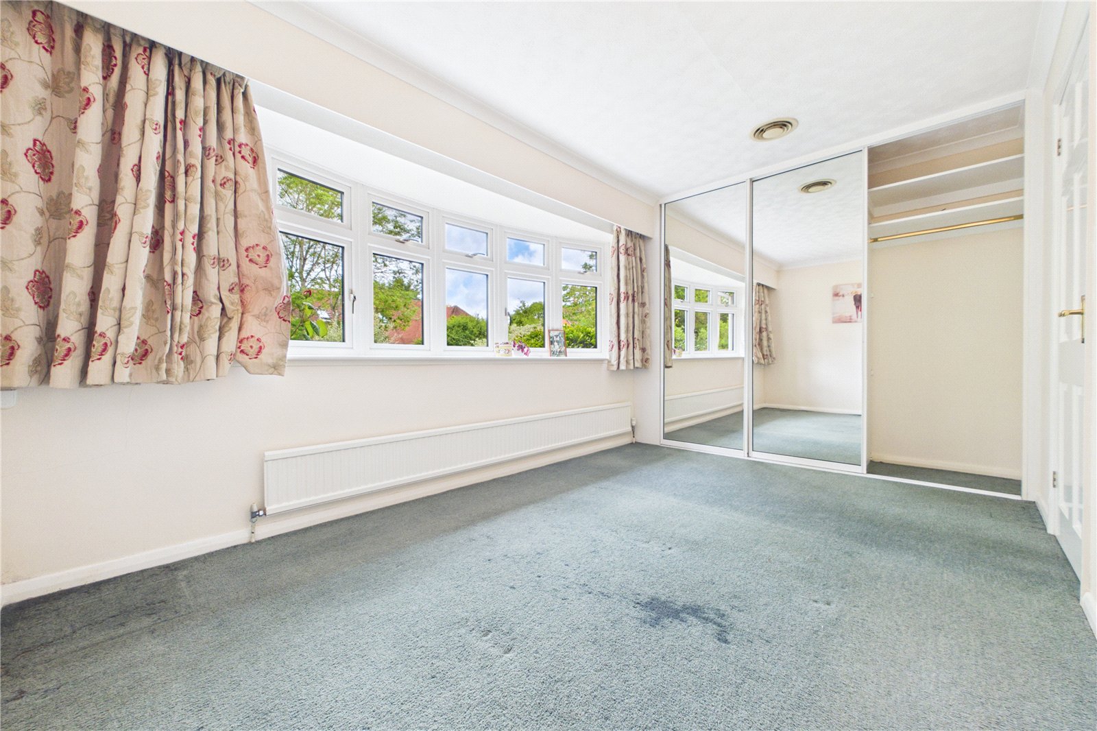 3 bedroom Bungalow for sale in Arborfield, Reading, Berkshire