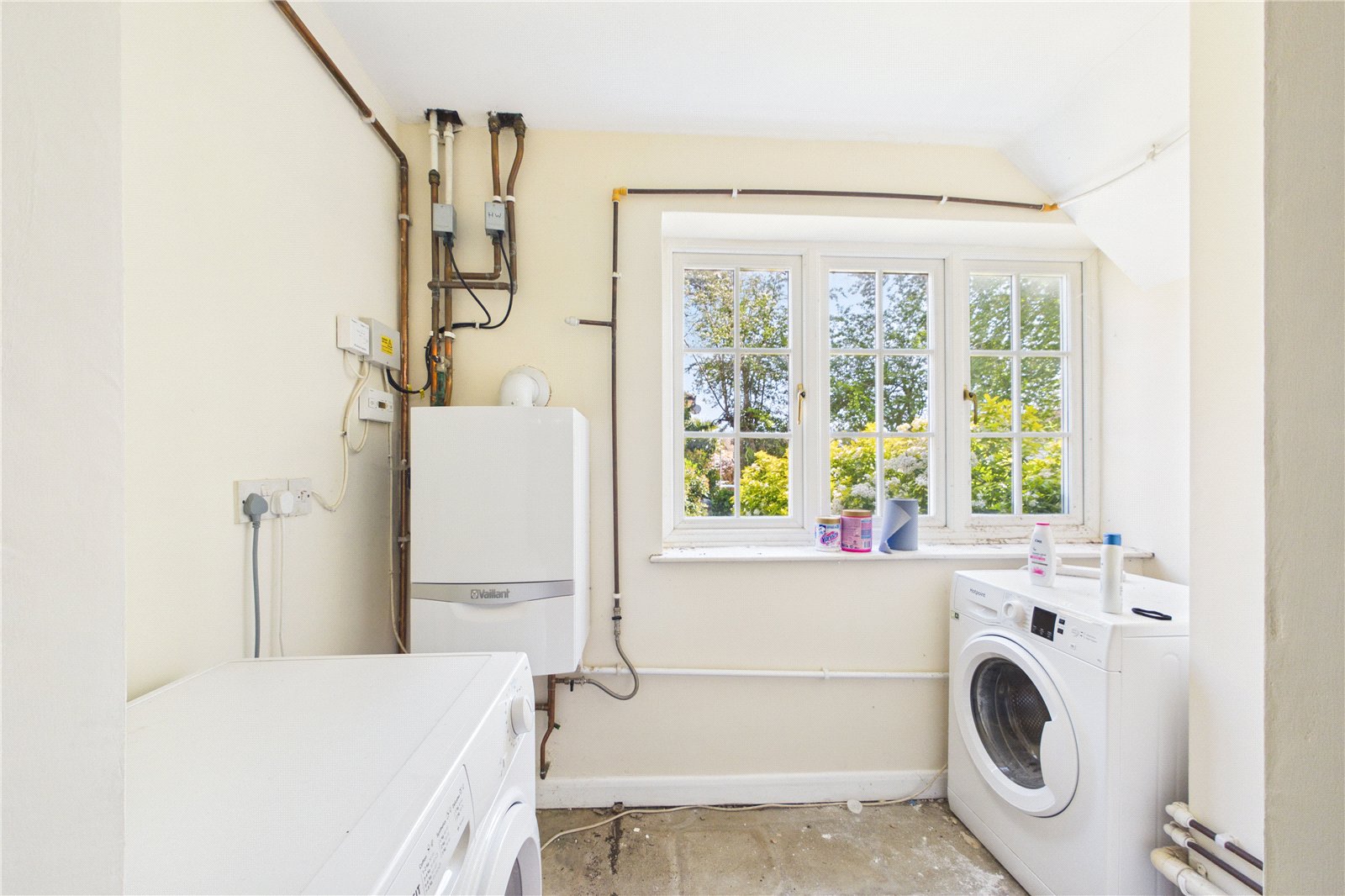5 bedroom House for sale in Spencers Wood, Reading, Berkshire