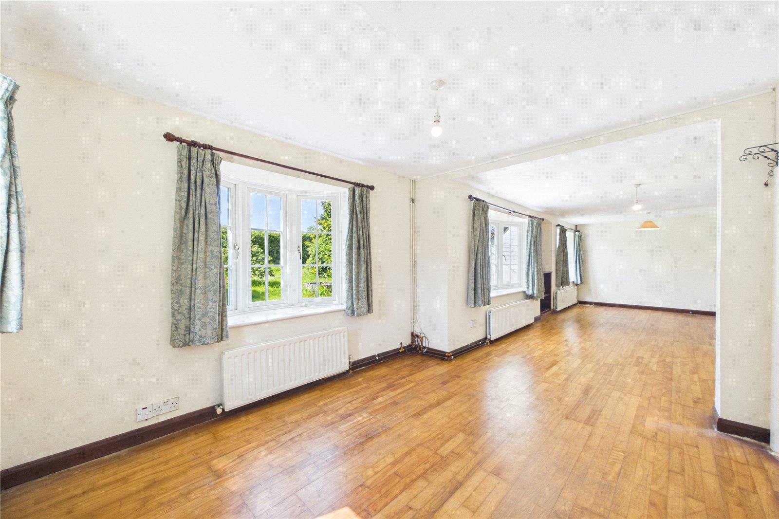 5 bedroom House for sale in Spencers Wood, Reading, Berkshire