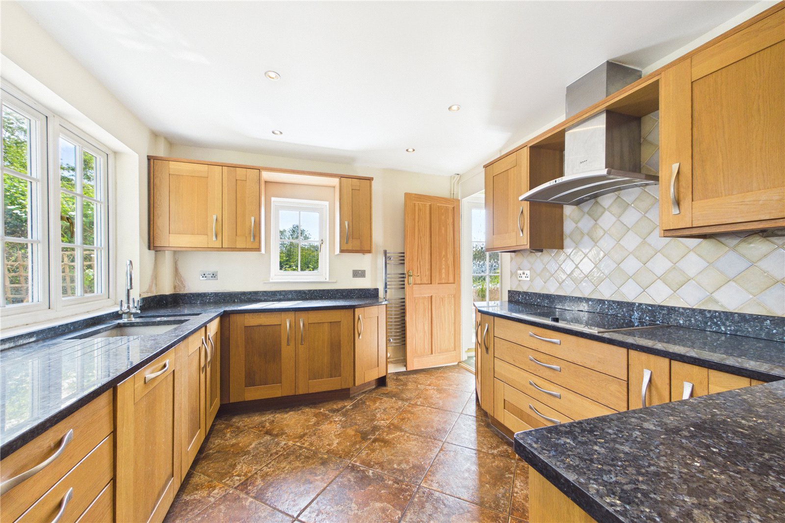 5 bedroom House for sale in Spencers Wood, Reading, Berkshire
