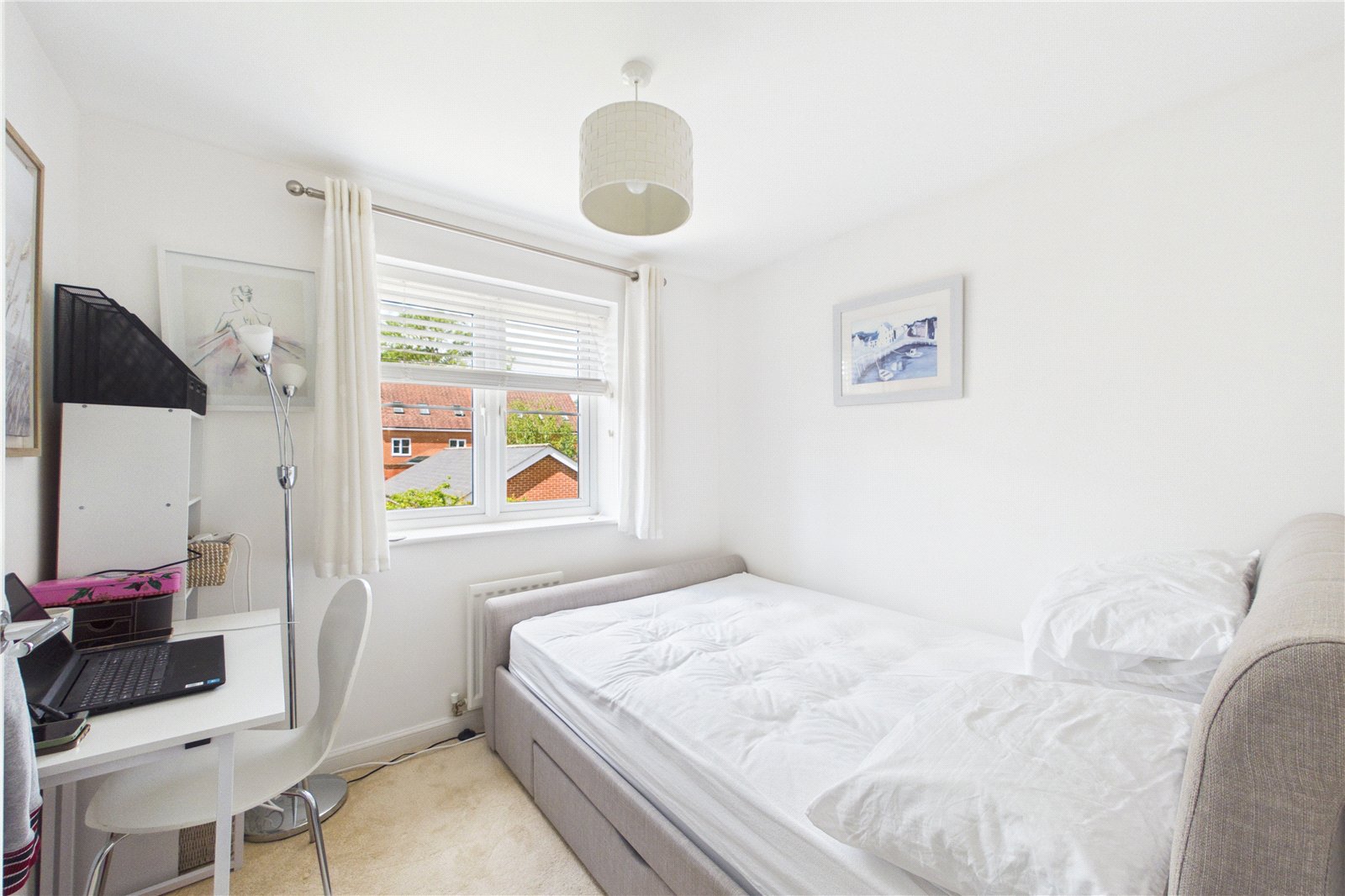 4 bedroom House for sale in Three Mile Cross, Reading, Berkshire