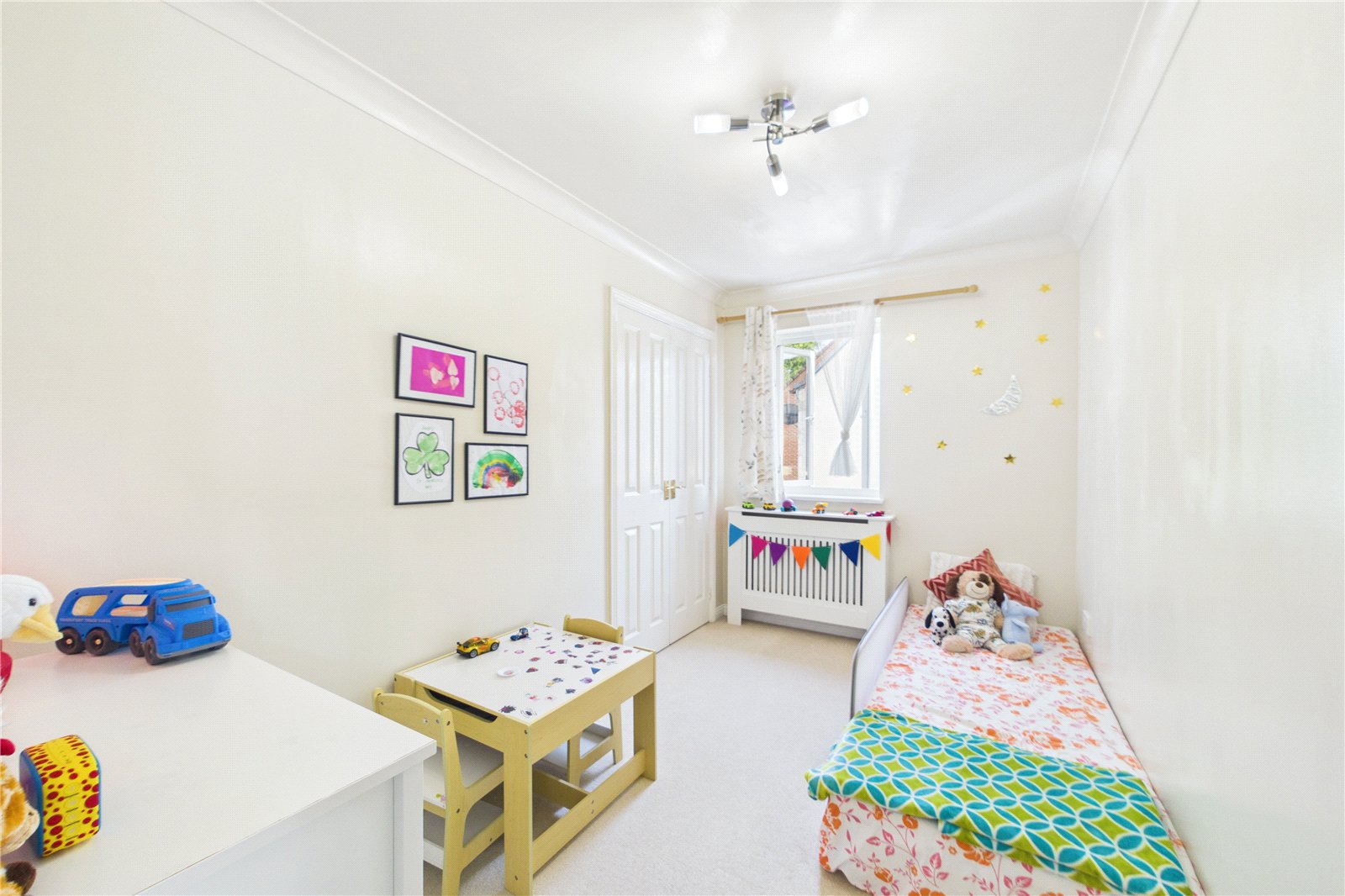4 bedroom House for sale in Three Mile Cross, Reading, Berkshire