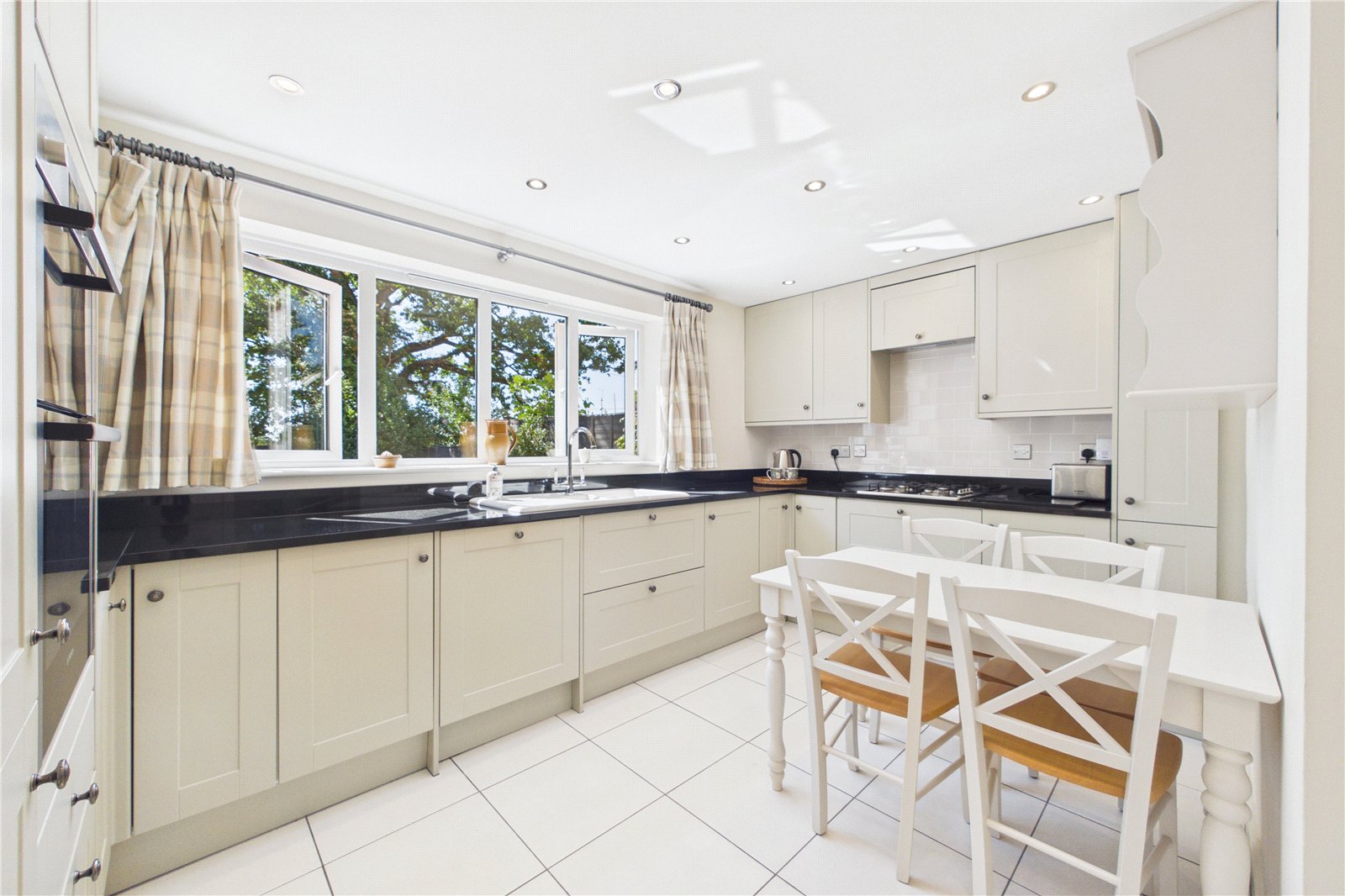 4 bedroom House for sale in Spencers Wood, Reading, Berkshire