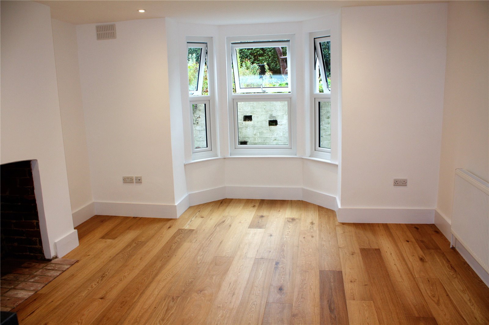 4 bedroom House to let in Reading, Berkshire