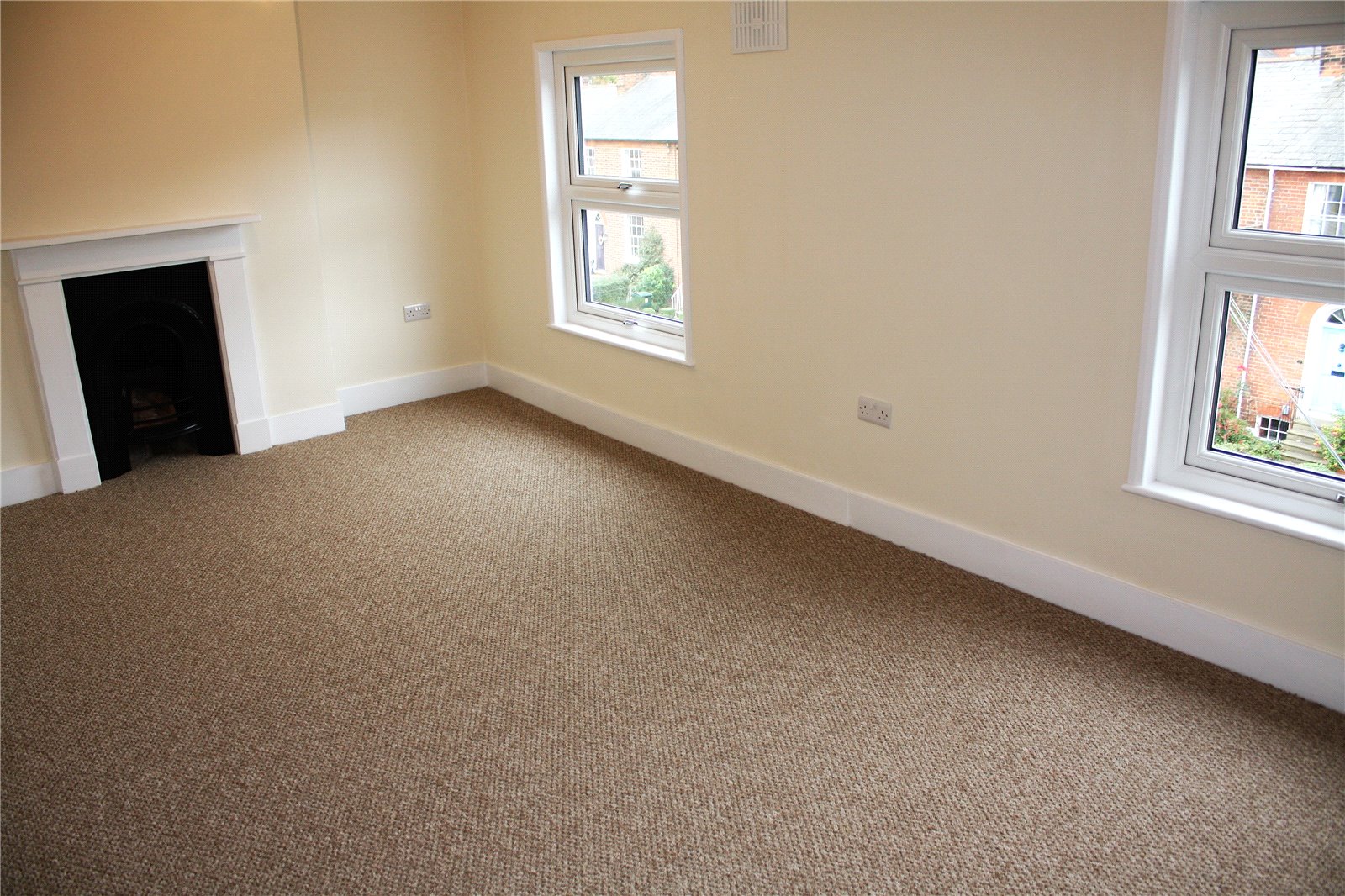 4 bedroom House to let in Reading, Berkshire