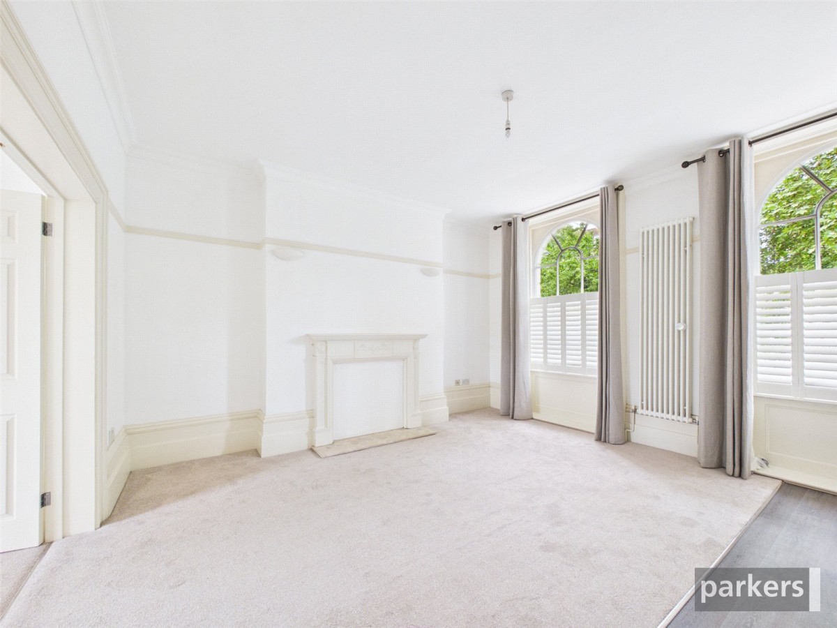 London Road, Reading, Berkshire