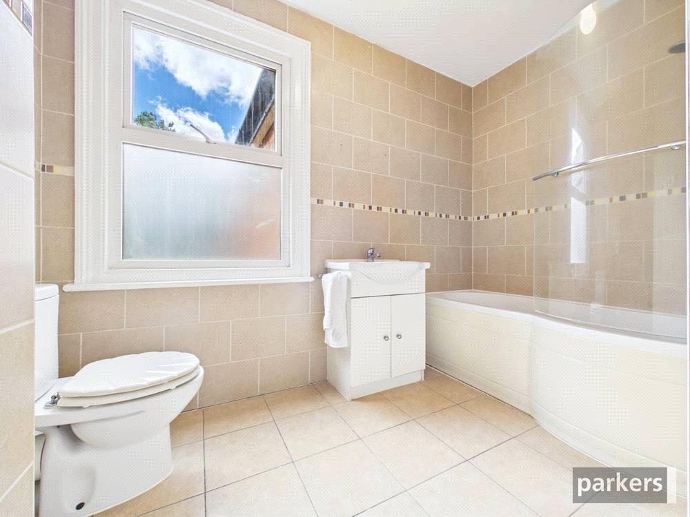 3 bedroom House for sale in Reading, Berkshire