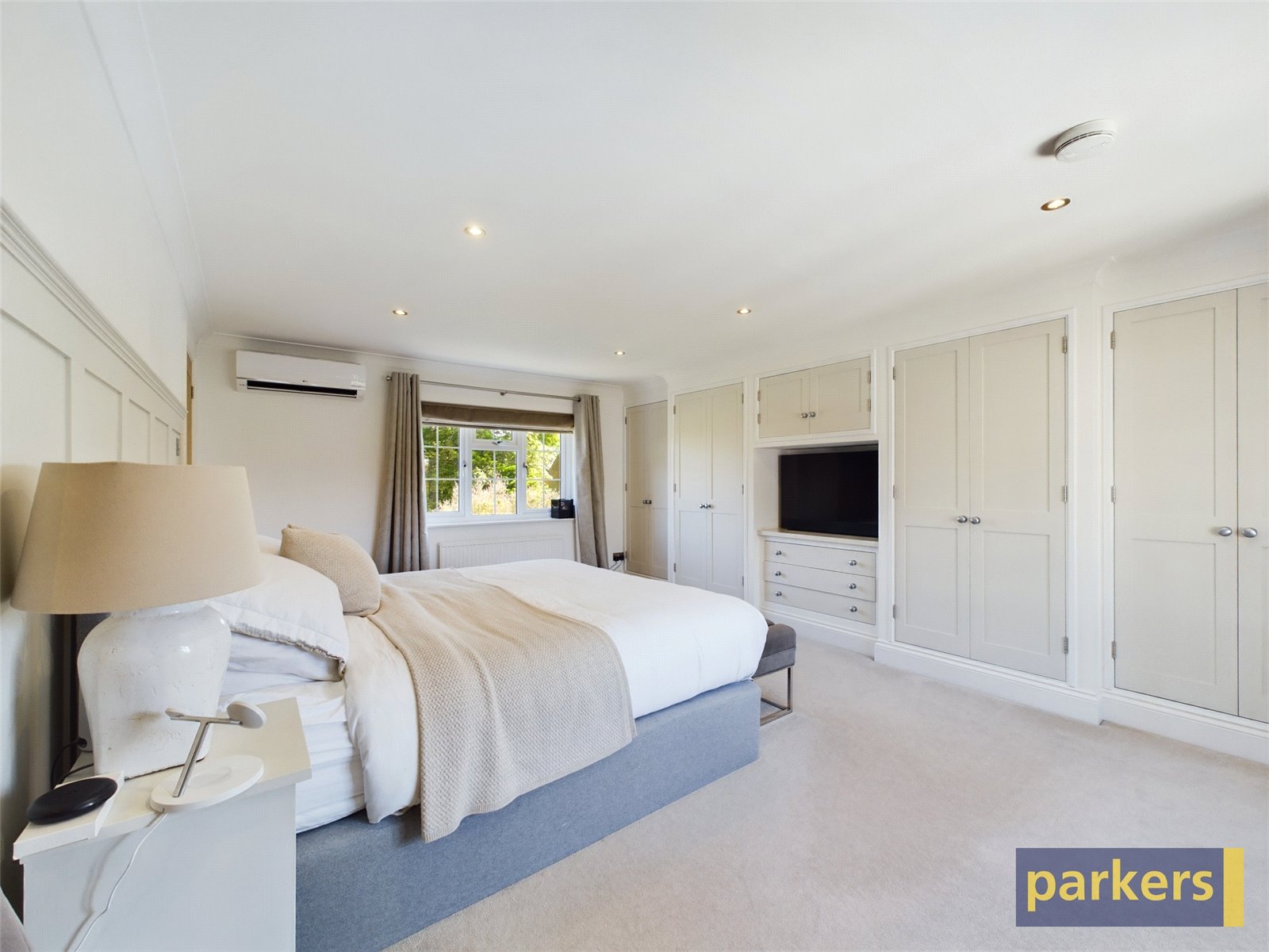 5 bedroom House for sale in Tilehurst, Reading, Berkshire