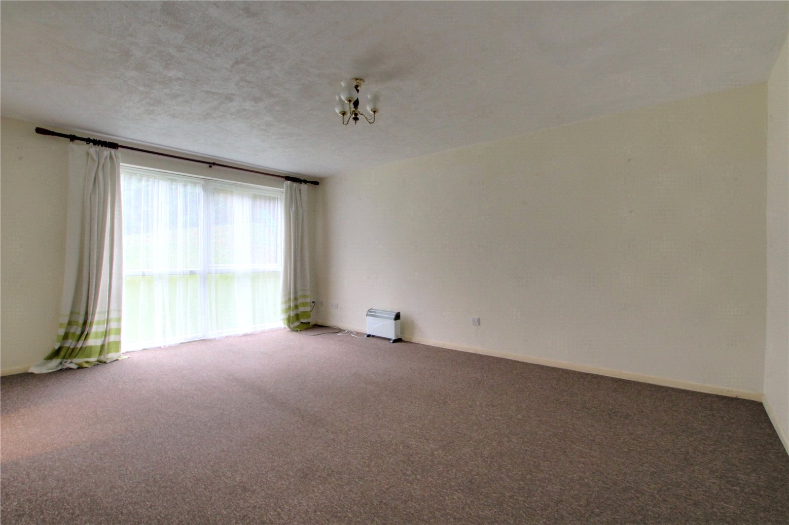 2 bedroom Flat for sale in Reading